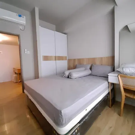 Newton Residence Apartment Bm